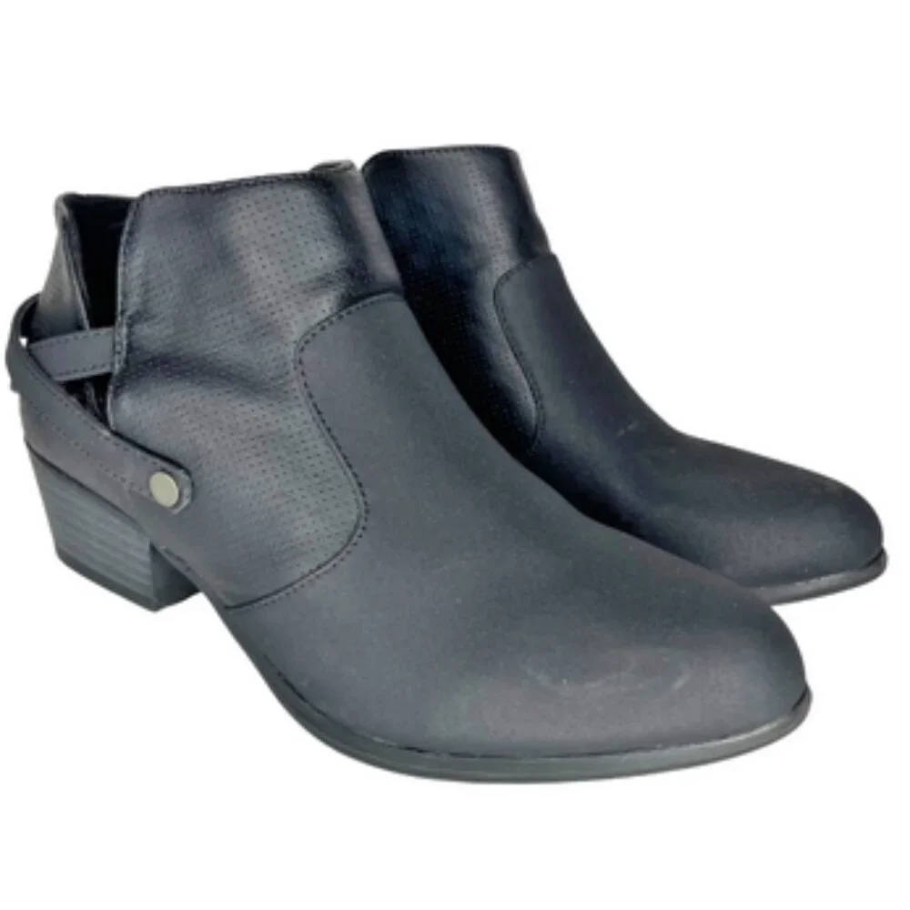 Harborsides Women's Memory Foam Black Strappy Almond Toe Bootie Office Career 6W